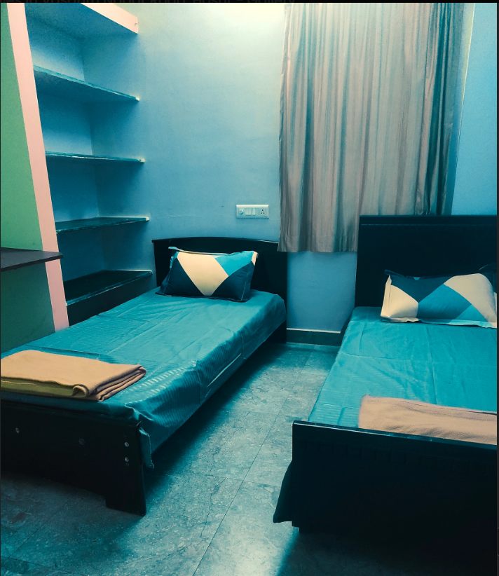 2-sharing room